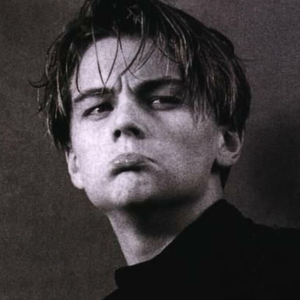 美女进行自我安慰的视频
